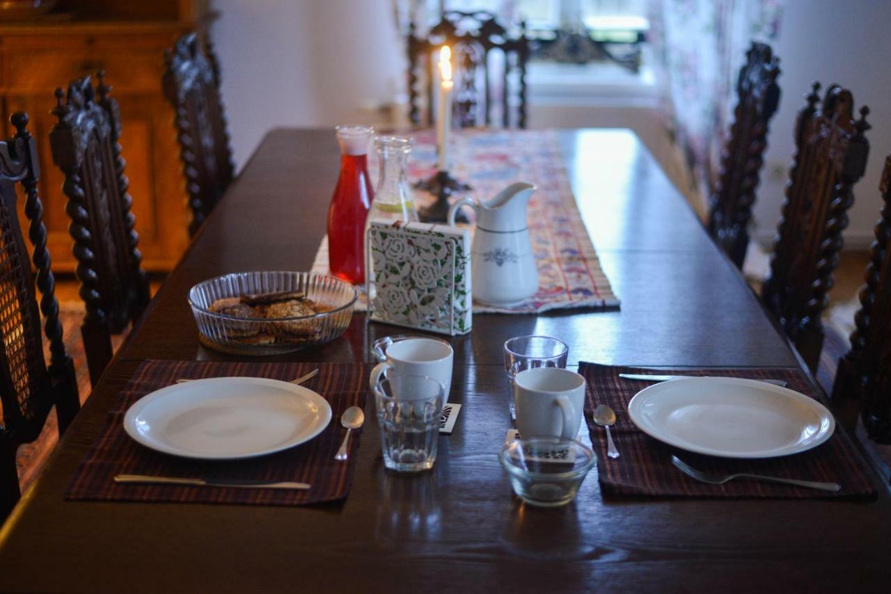 דירות Pāle Bear Manor Lacu Muizina מראה חיצוני תמונה